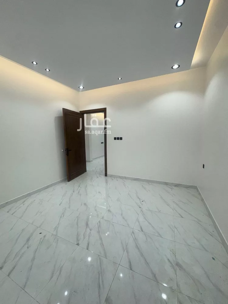 شقة للبيع في شارع عرفات, حي العزيزية, مدينة الرياض, منطقة الرياض 10