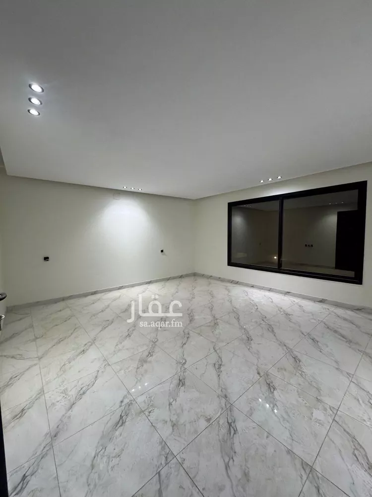 دور للبيع في شارع طريق العزيزية الفرعي, حي العزيزية, مدينة الرياض, منطقة الرياض صورة 4