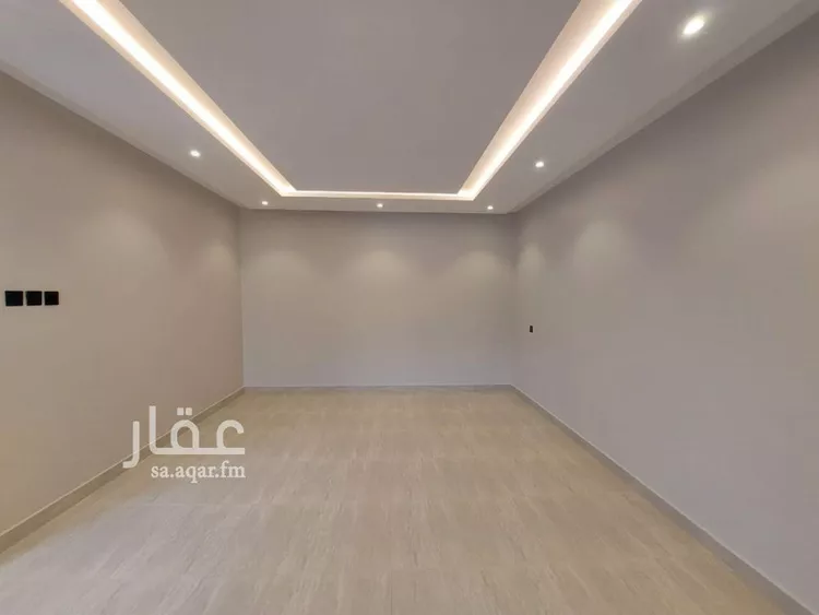 دور للبيع في شارع البراديه, حي الدار البيضاء, مدينة الرياض, منطقة الرياض صورة 3