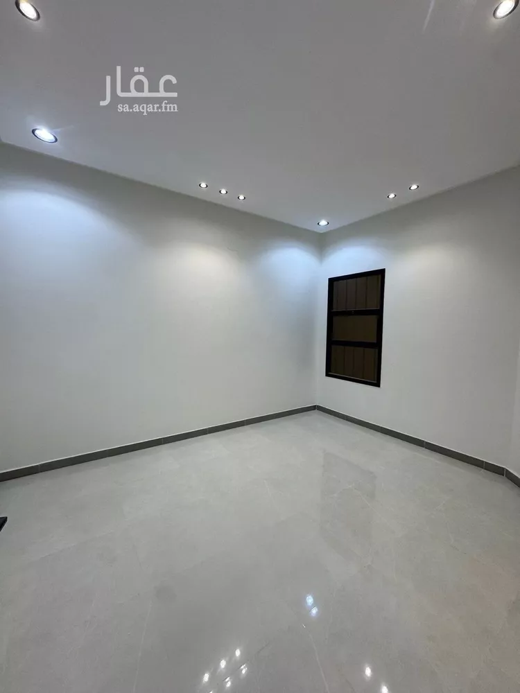 دور للبيع في شارع حسين بن حمد, حي طيبة, مدينة الرياض, منطقة الرياض