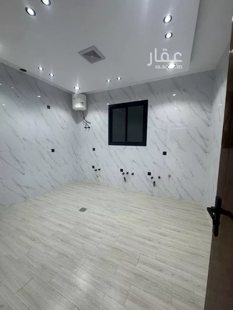 شقة للبيع في شارع عرفات, حي العزيزية, مدينة الرياض, منطقة الرياض 9