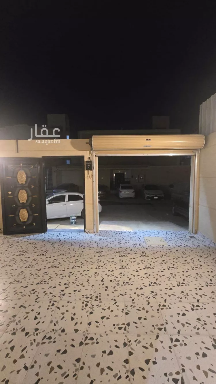 Floor for Rent in Riyadh Ad Dar Al Baida صورة 3