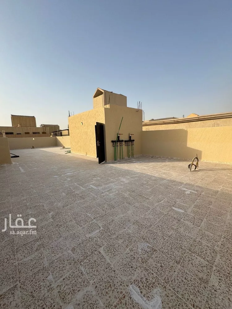 Floor for Sale in Riyadh Ad Dar Al Baida 9