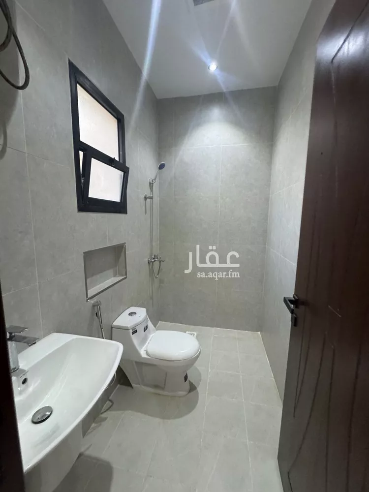 Floor for Sale in Riyadh Ad Dar Al Baida 11