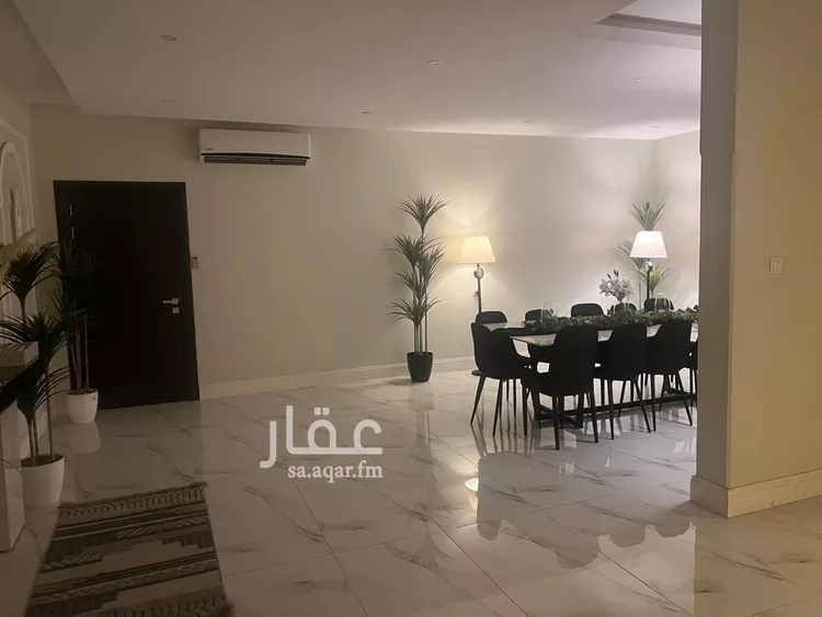 فيلا للبيع في شارع عبدالله بن رشيد, حي الروضة, مدينة الرياض, منطقة الرياض صورة 3