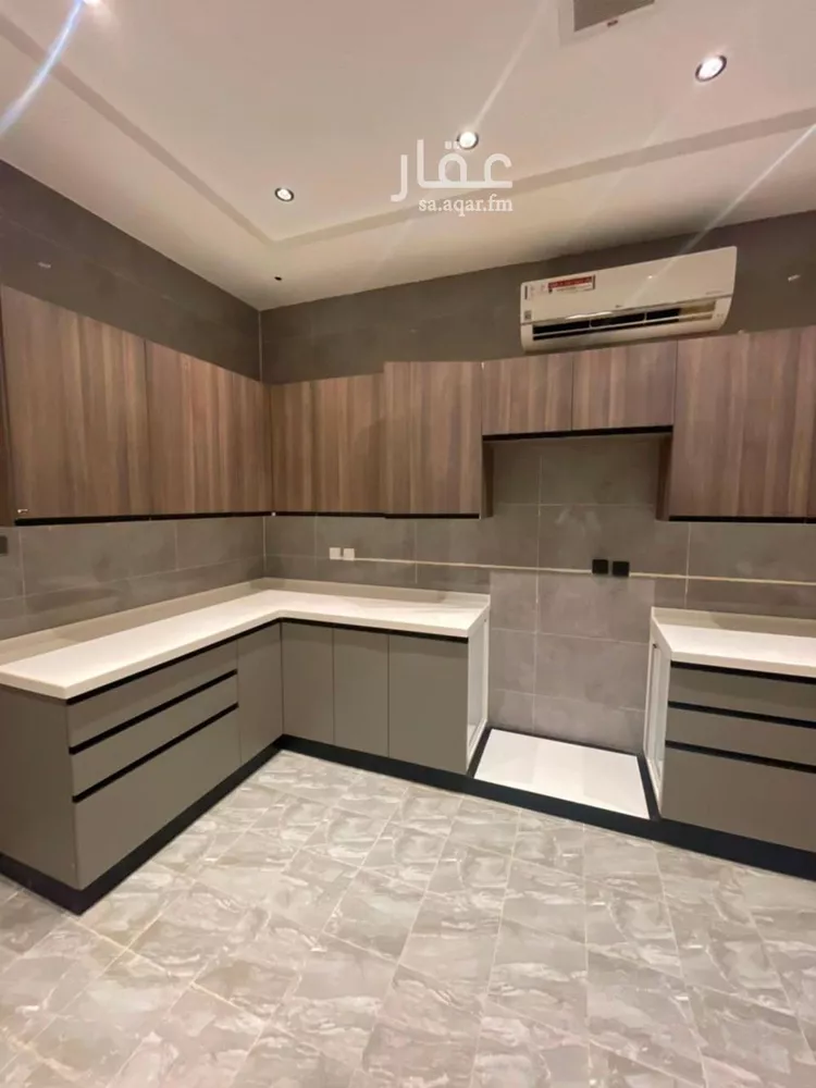 Floor for Rent in Riyadh Ar Rimal صورة 3
