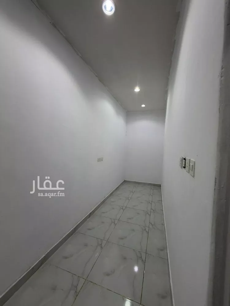 فيلا للإيجار في شارع الإقحوانة, حي الدار البيضاء, مدينة الرياض, منطقة الرياض 15