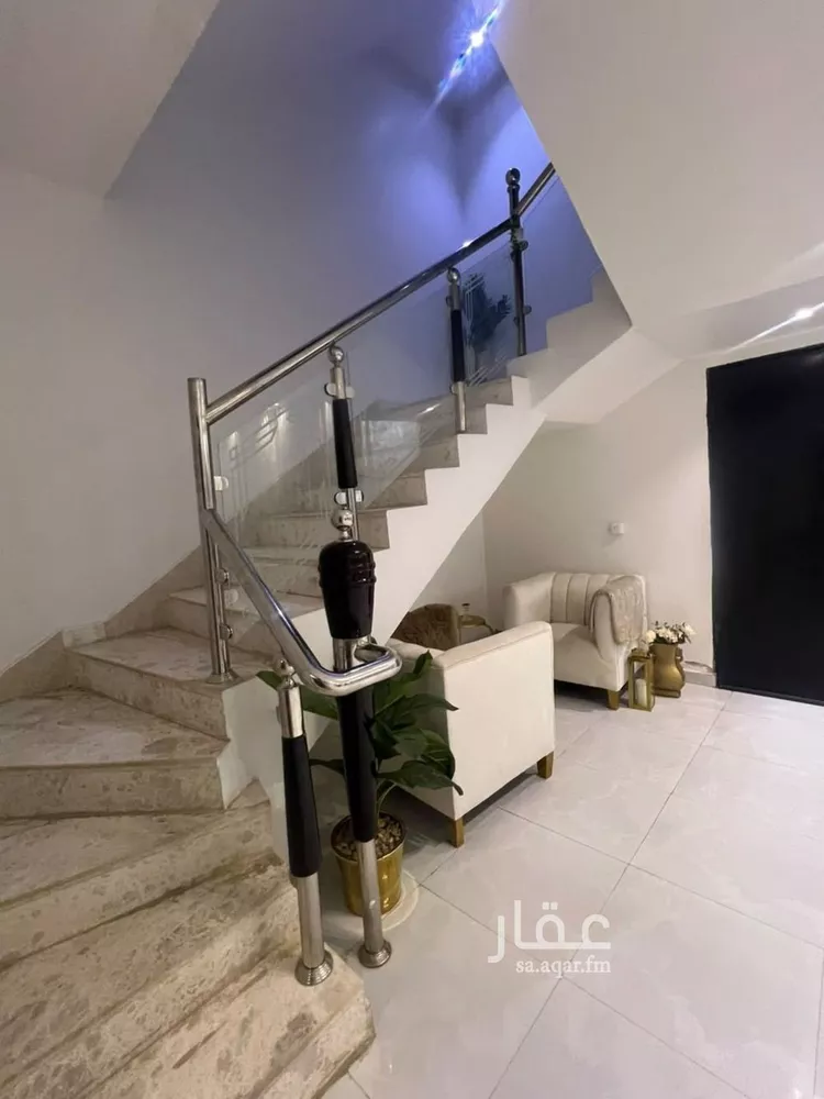 فيلا للإيجار في شارع عبدالله القيرواني, حي الرمال, مدينة الرياض, منطقة الرياض 11