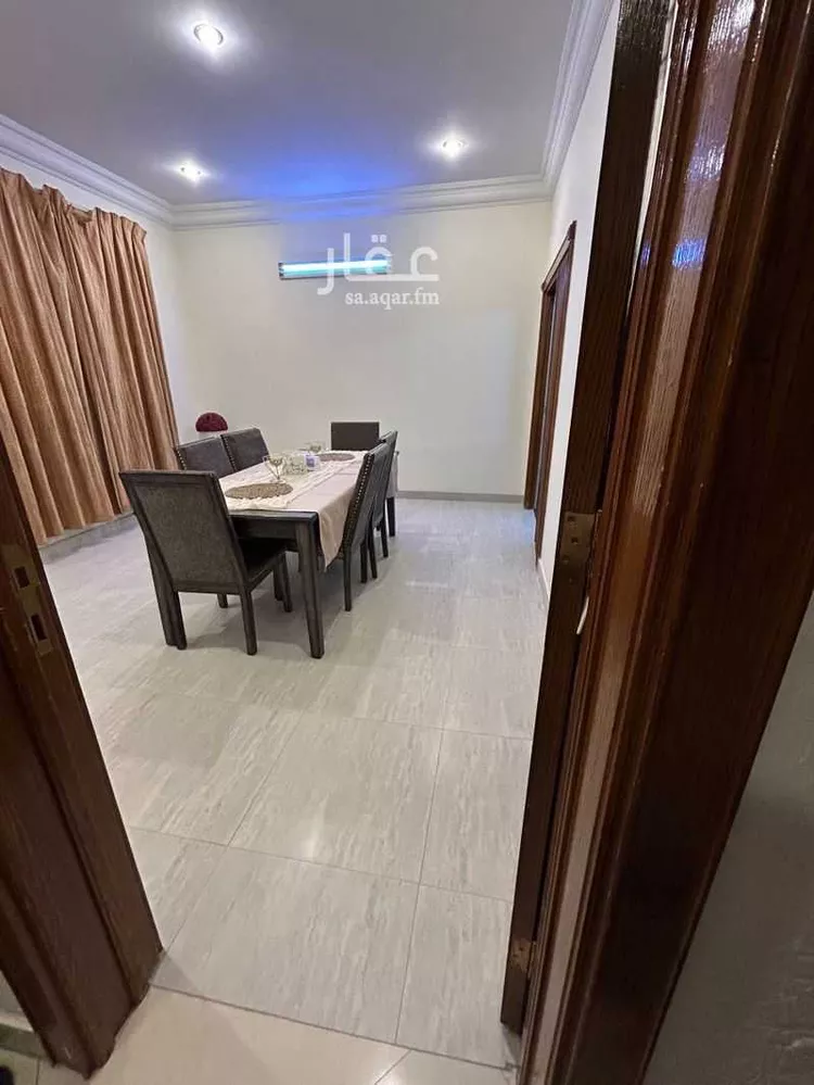 فيلا للبيع في شارع طريق عثمان بن عفان الفرعي, حي الوادي, مدينة الرياض, منطقة الرياض صورة 4