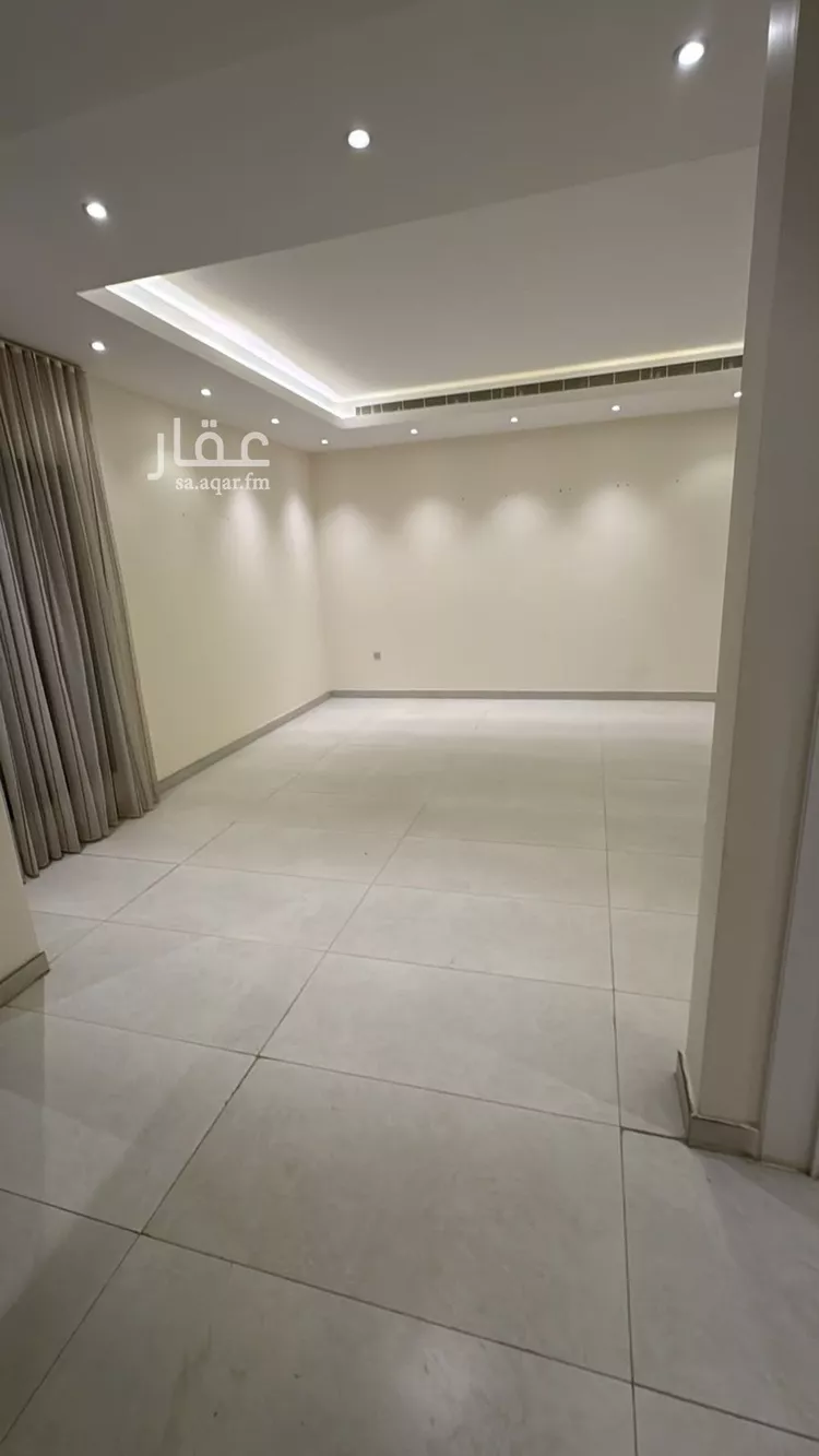 فيلا للإيجار في شارع علي بن أحمد العمري, حي العارض, مدينة الرياض, منطقة الرياض صورة 2