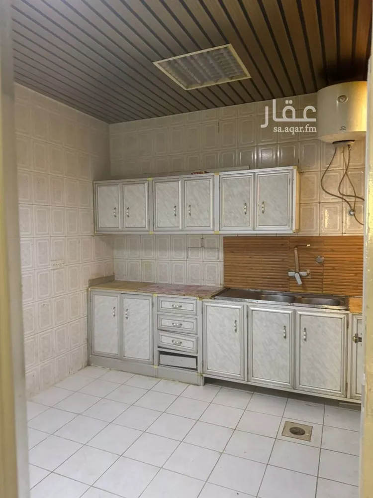 شقة للإيجار في شارع بدر, حي بدر, مدينة الرياض, منطقة الرياض صورة 3