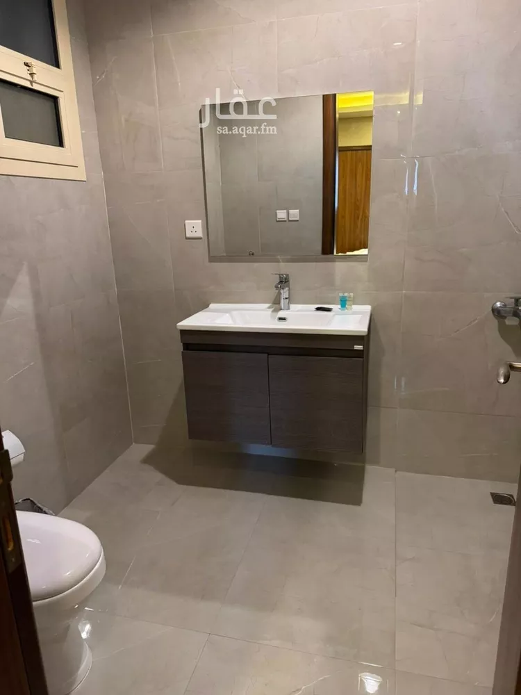 شقة للإيجار في شارع وادي البطحاء, حي الملقا, مدينة الرياض, منطقة الرياض صورة 4