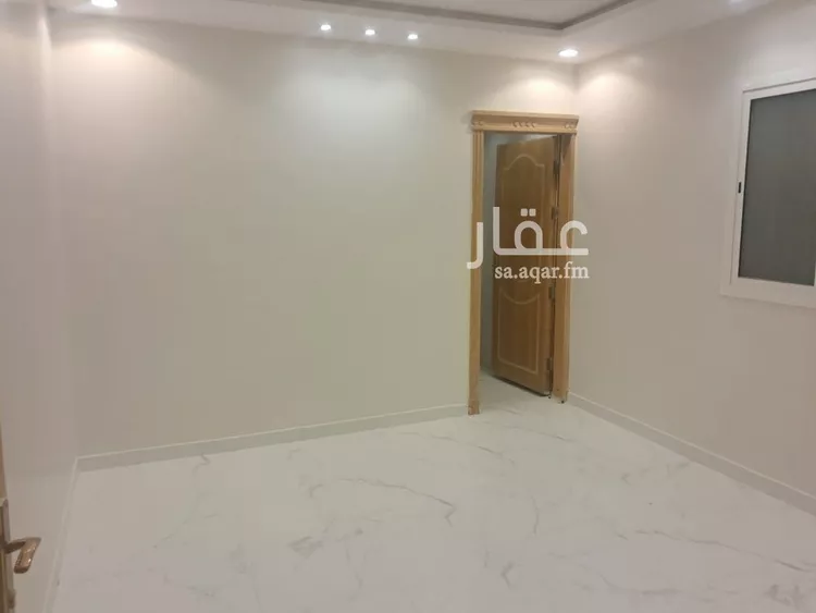فيلا للإيجار في شارع شقرون المغراوي, حي عكاظ, مدينة الرياض, منطقة الرياض صورة 5