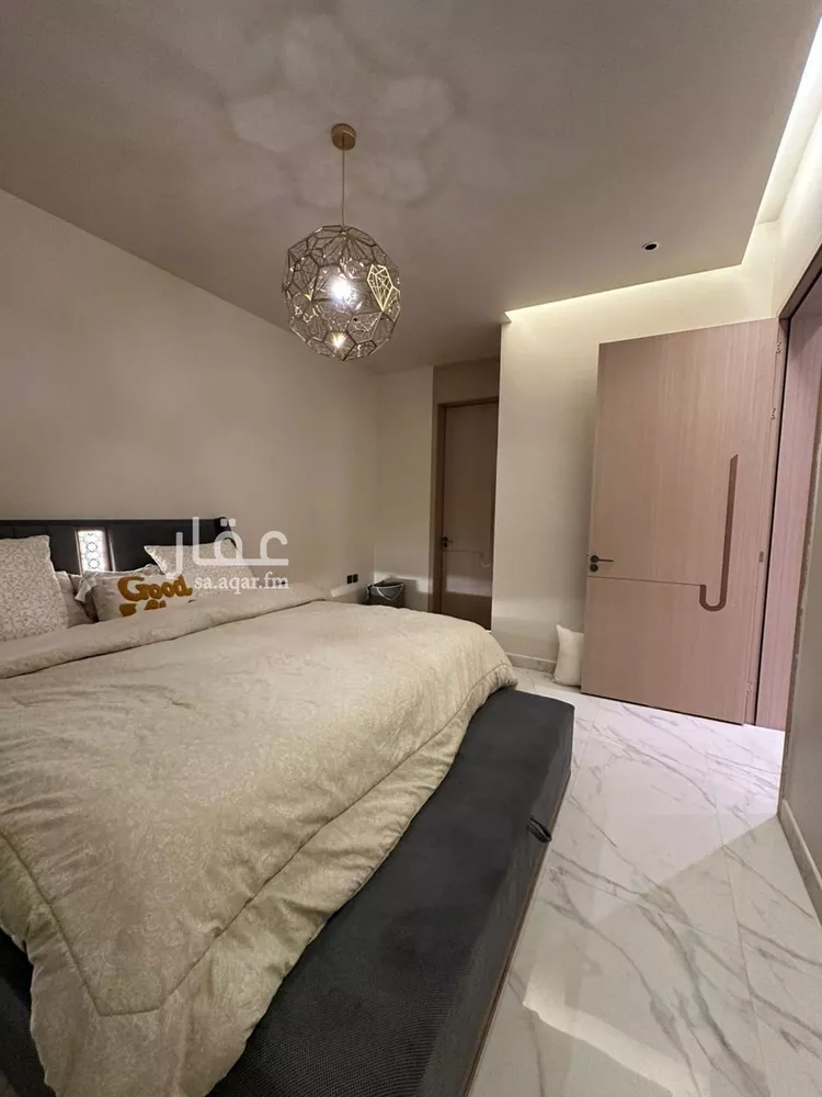 Apartment for Sale in Riyadh Al Arid 15