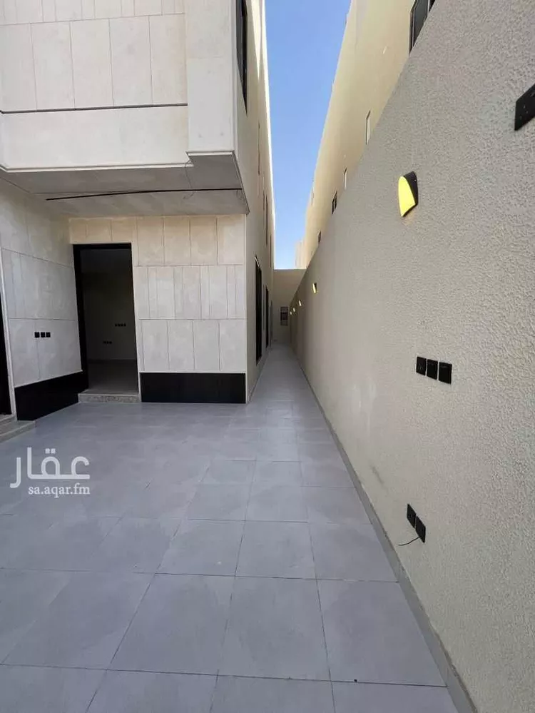 دور للبيع في شارع غصون, حي الجنادرية, مدينة الرياض, منطقة الرياض صورة 2