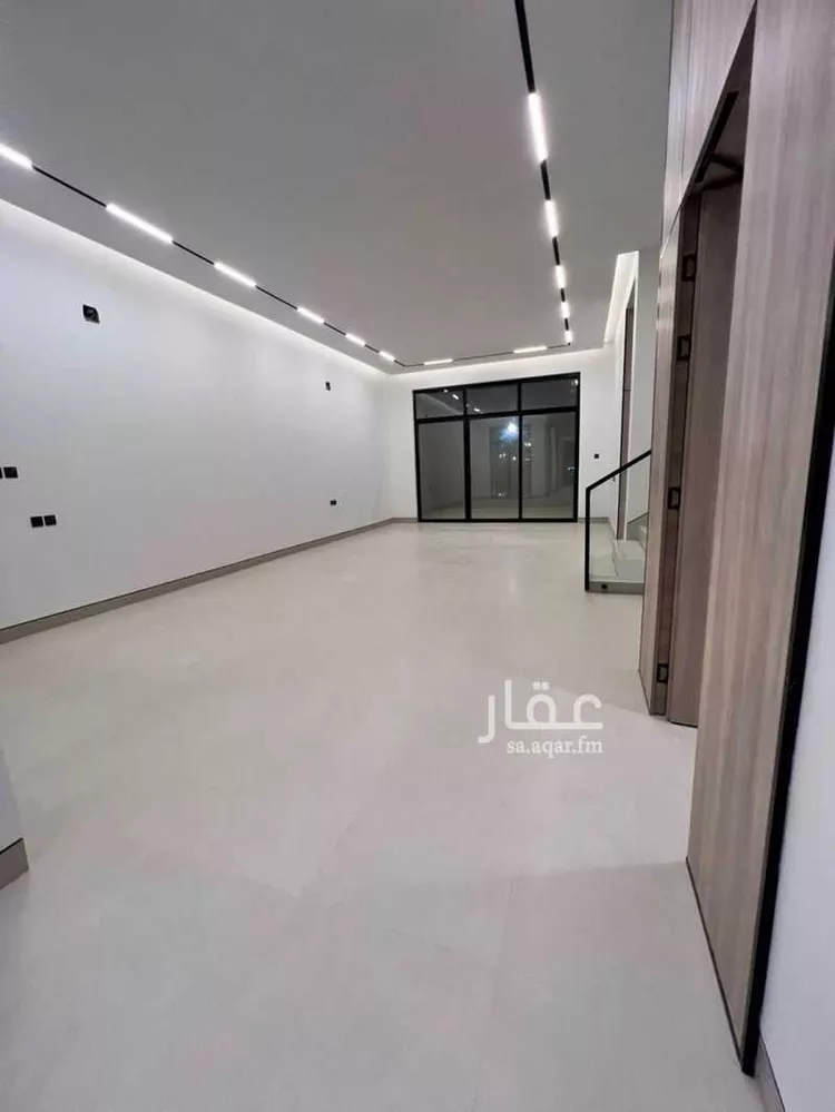 Villa for Sale in Riyadh Al Janadriyah 6