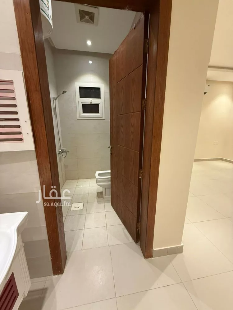 شقة للبيع في شارع شارع رقم 281, حي الملقا, مدينة الرياض, منطقة الرياض صورة 2