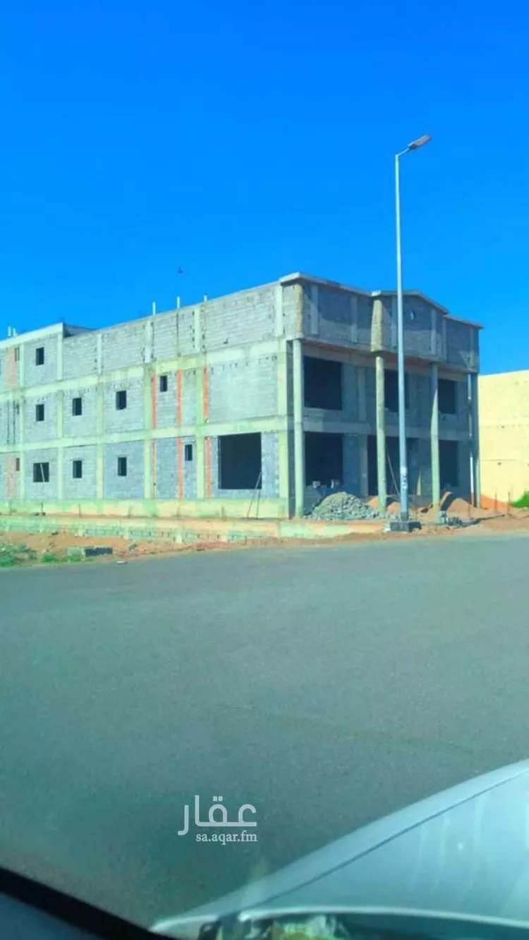 Building for Sale in Medina Warqan صورة 2