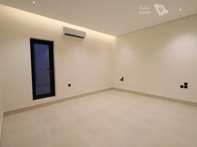 Floor for Rent in Riyadh Al Yasmin 13
