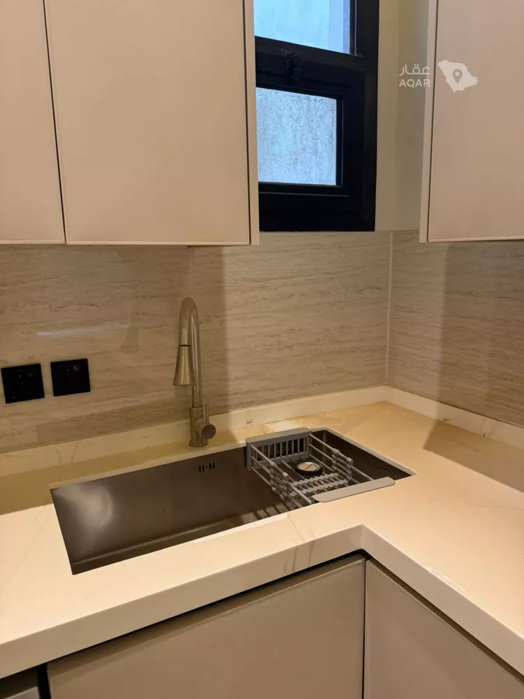 شقة للإيجار في شارع رقم 424, حي الملقا, مدينة الرياض, منطقة الرياض 16