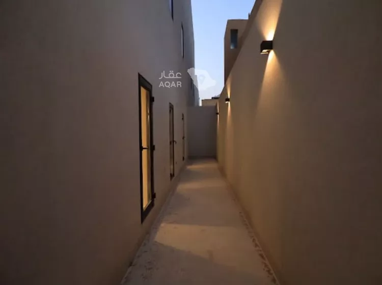 Floor for Rent in Riyadh Al Yasmin 7