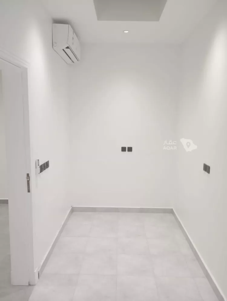دور للإيجار في شارع رقم 324, حي الملقا, مدينة الرياض, منطقة الرياض 10