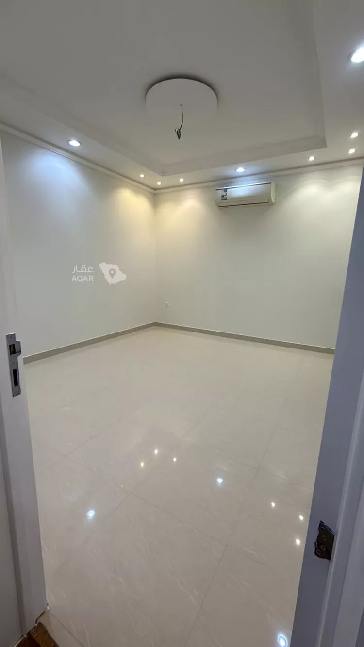 شقة للإيجار في شارع أبي القاسم بن خضير, حي العارض, مدينة الرياض, منطقة الرياض 6