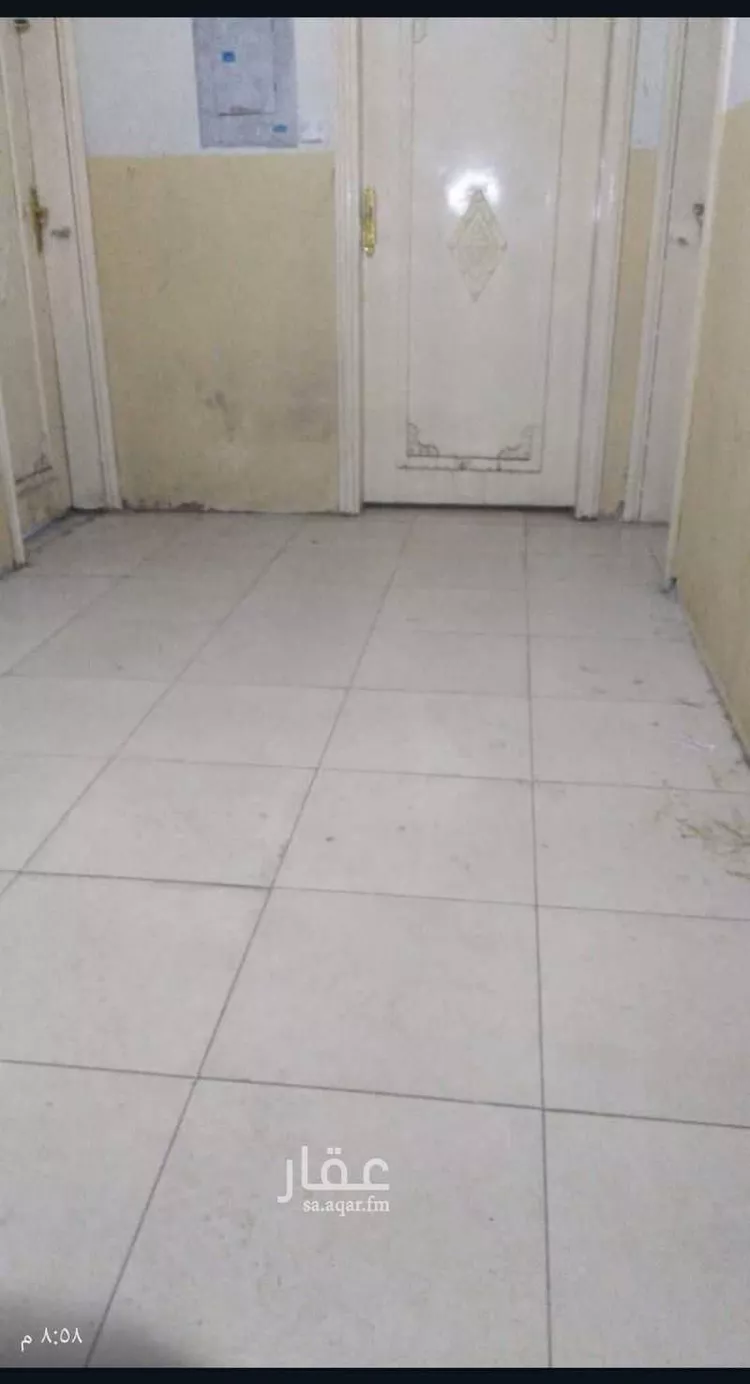 عمارة للبيع في شارع بئر معونة, حي الصالحية, مدينة الرياض, منطقة الرياض صورة 4