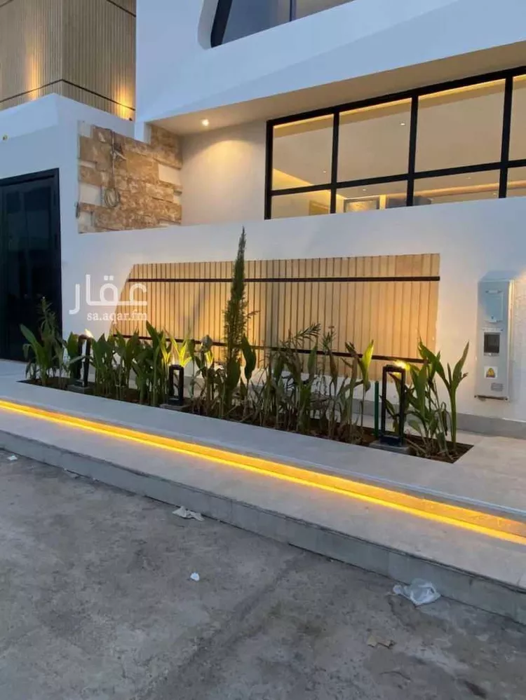 فيلا للبيع في شارع الكمال بن طلحة, حي المهدية, مدينة الرياض, منطقة الرياض صورة 3