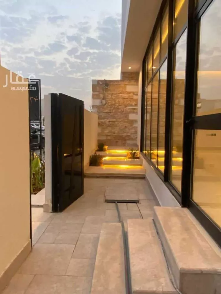 فيلا للبيع في شارع الكمال بن طلحة, حي المهدية, مدينة الرياض, منطقة الرياض صورة 4