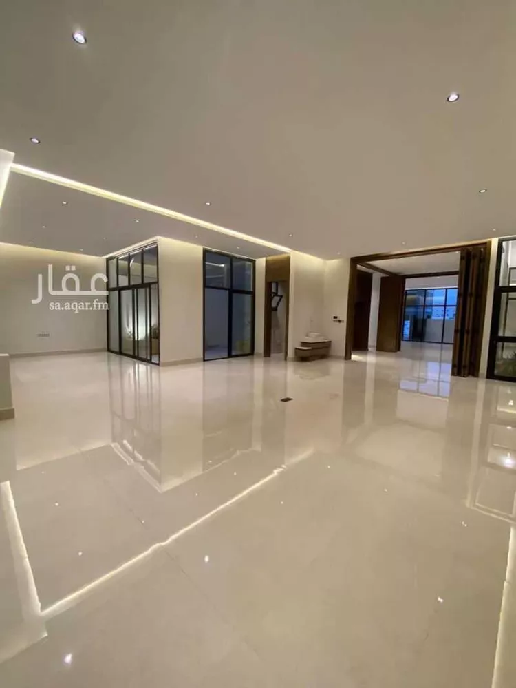 فيلا للبيع في شارع الكمال بن طلحة, حي المهدية, مدينة الرياض, منطقة الرياض صورة 5