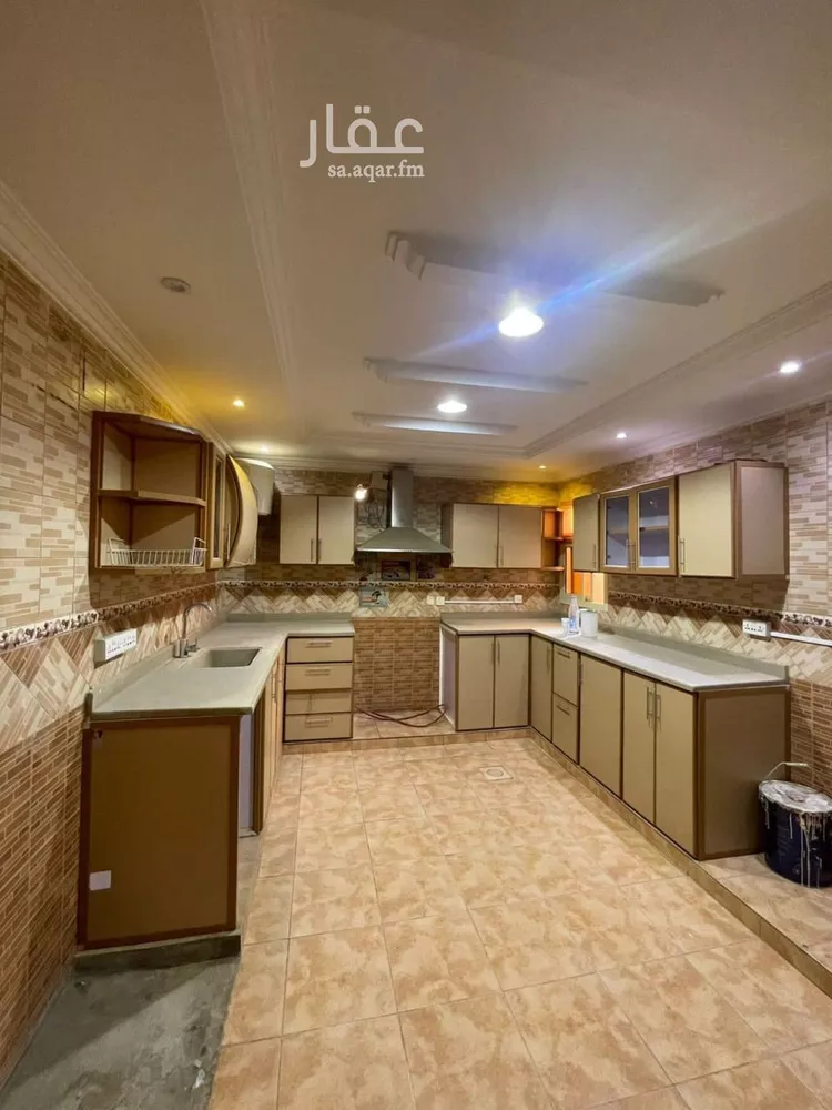 شقة للإيجار في شارع الشيخ عبدالله بن جبرين, حي القيروان, مدينة الرياض, منطقة الرياض