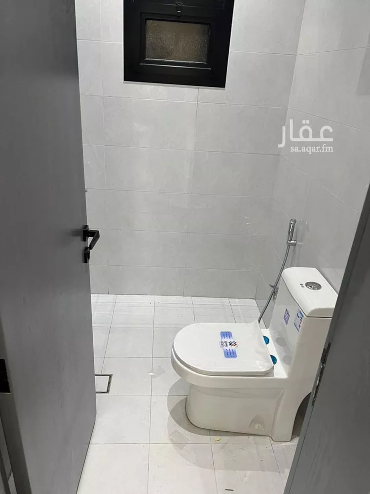 شقة للإيجار في شارع الشيخ عبدالله بن جبرين, حي القيروان, مدينة الرياض, منطقة الرياض صورة 5