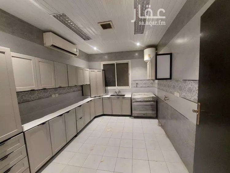 شقة للإيجار في شارع عزت خطاب, حي الرمال, مدينة الرياض, منطقة الرياض