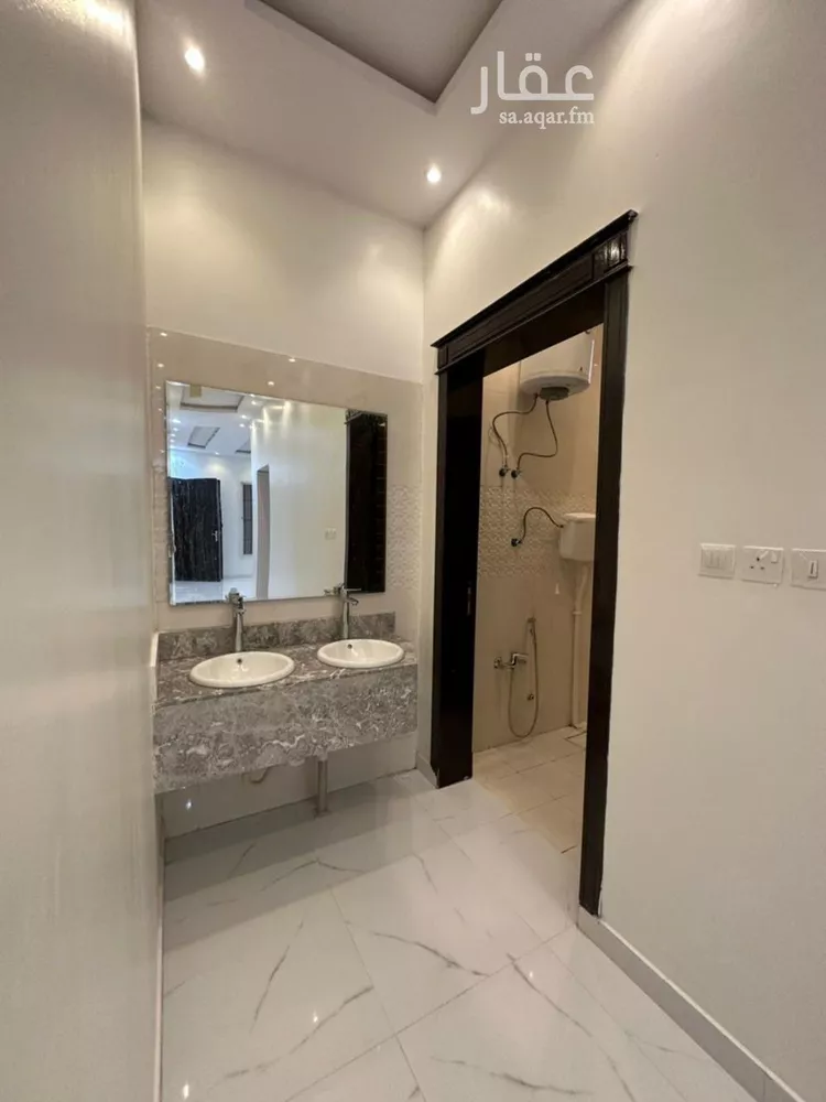 فيلا للإيجار في شارع جبل اللوز, حي الرمال, مدينة الرياض, منطقة الرياض صورة 4