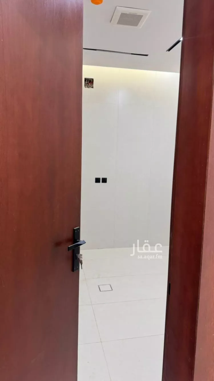 شقة للإيجار في شارع خالد بن زهير الهذلي, حي بدر, مدينة الرياض, منطقة الرياض صورة 5