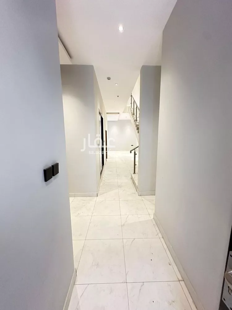 فيلا للإيجار في شارع جبل اللوز, حي الرمال, مدينة الرياض, منطقة الرياض صورة 5