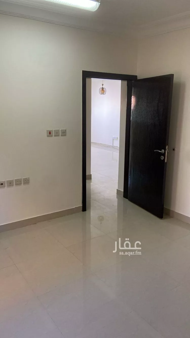 فيلا للإيجار في شارع محمد بن عياش, حي الإزدهار, مدينة الرياض, منطقة الرياض صورة 5