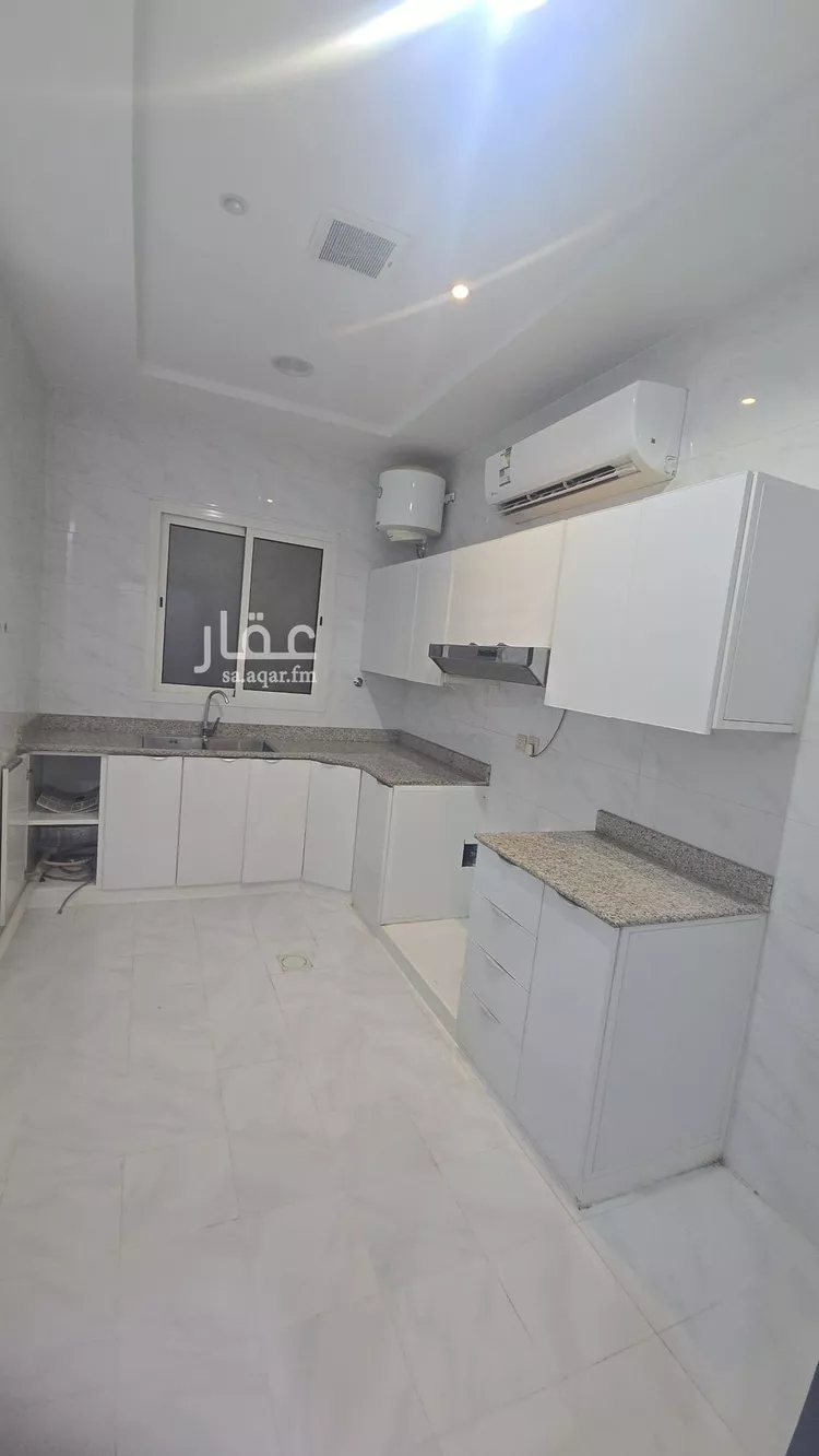 شقة للإيجار في شارع عبدالرحمن بن هرمز, حي العارض, مدينة الرياض, منطقة الرياض صورة 2