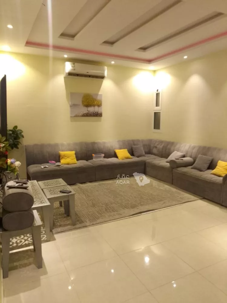 فيلا للإيجار في شارع داود الأصبهاني, حي المهدية, مدينة الرياض, منطقة الرياض 10