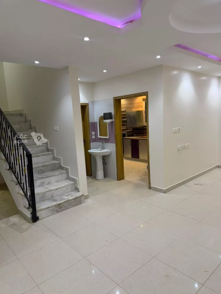 فيلا للإيجار في شارع المغزل, حي ظهرة لبن, مدينة الرياض, منطقة الرياض 4