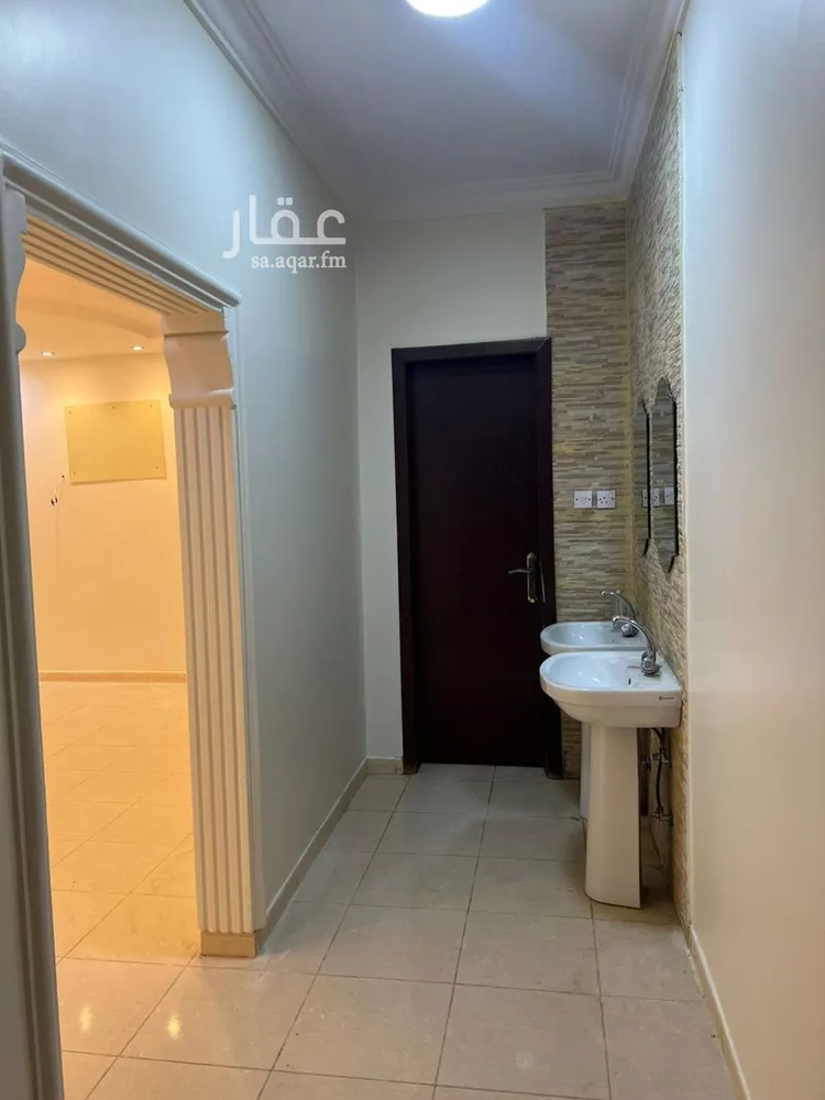 شقة للإيجار في شارع ذمار, حي ظهرة لبن, مدينة الرياض, منطقة الرياض صورة 5