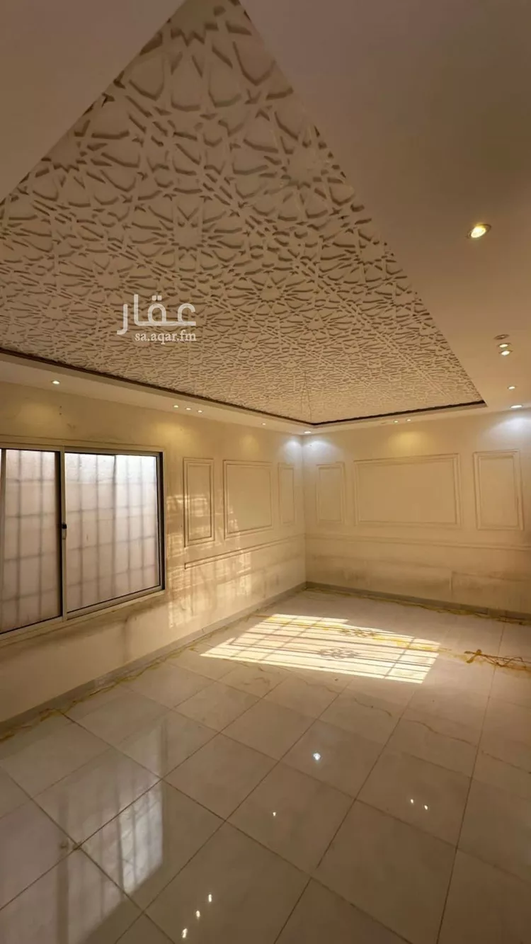 فيلا للإيجار في شارع تاج الدين الفكهاني, حي الرمال, مدينة الرياض, منطقة الرياض صورة 4