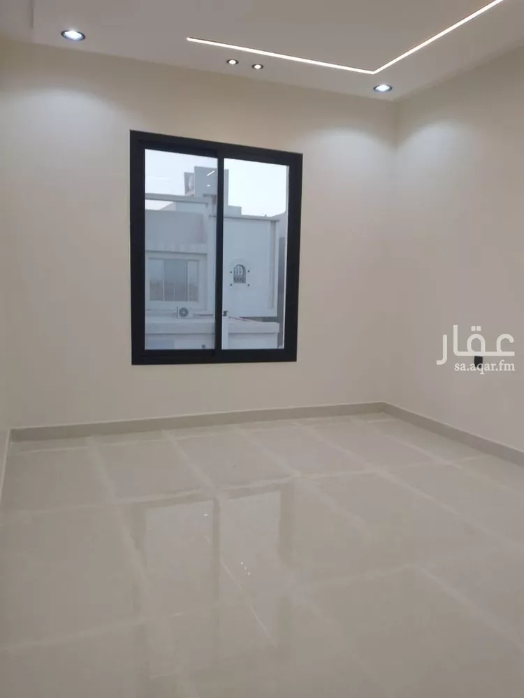 فيلا للبيع في شارع سيرين, حي عكاظ, مدينة الرياض, منطقة الرياض صورة 3