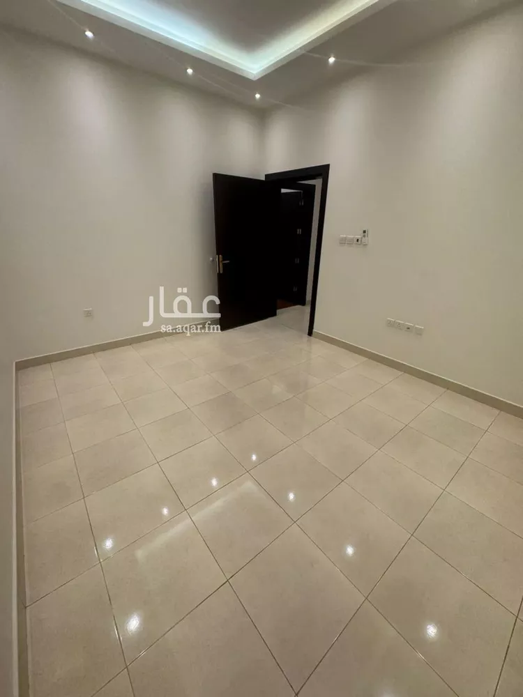 شقة للإيجار في شارع أحمد بن عبدالله البرقي, حي العارض, مدينة الرياض, منطقة الرياض صورة 2