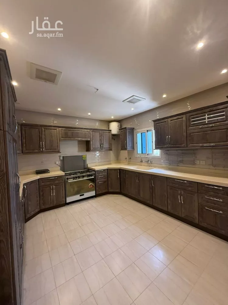 شقة للإيجار في شارع الشيخ عبدالله بن جبرين, حي القيروان, مدينة الرياض, منطقة الرياض صورة 4