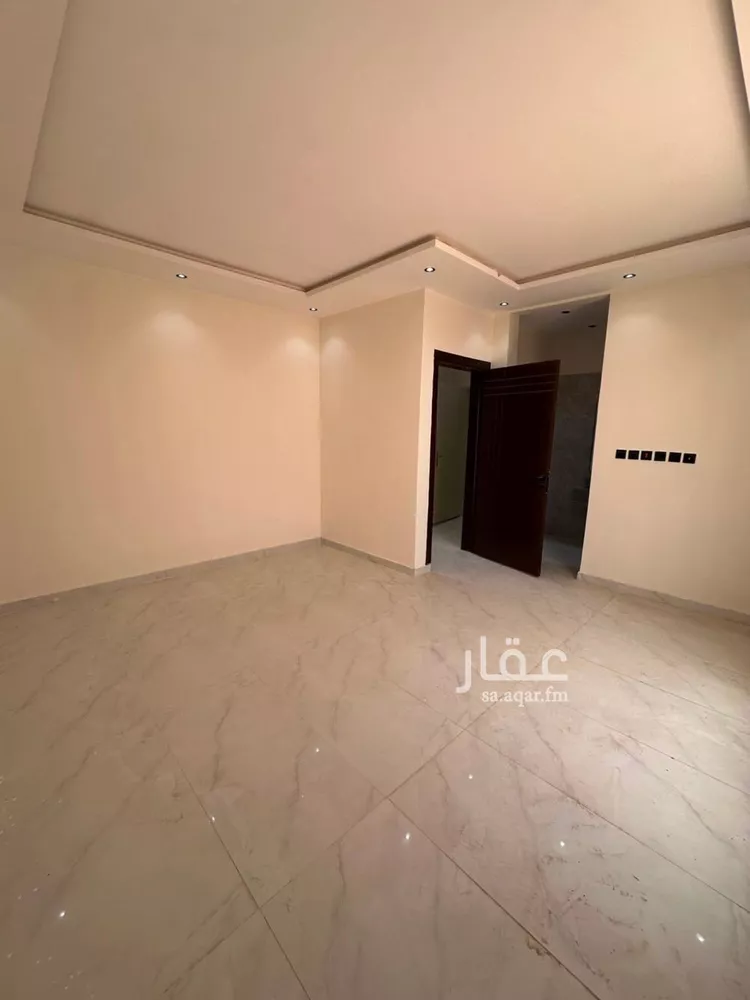 شقة للإيجار في شارع عبدالرحمن بن قاسم, حي عكاظ, مدينة الرياض, منطقة الرياض