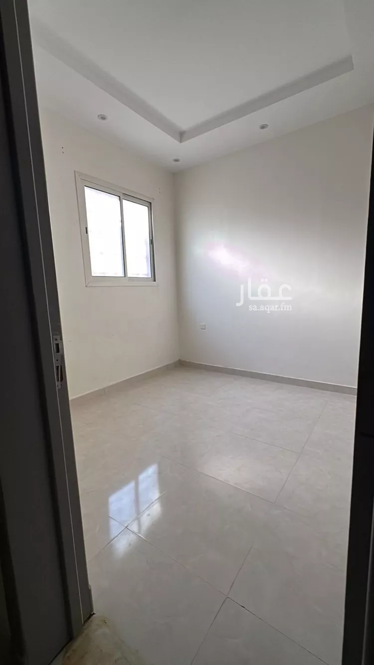 شقة للإيجار في شارع عبدالرحمن بن قاسم, حي عكاظ, مدينة الرياض, منطقة الرياض صورة 4