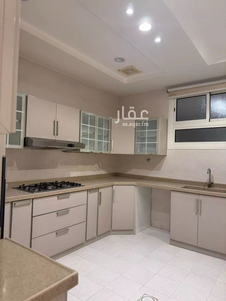 شقة للإيجار في شارع الشيخ عبدالله بن جبرين, حي القيروان, مدينة الرياض, منطقة الرياض