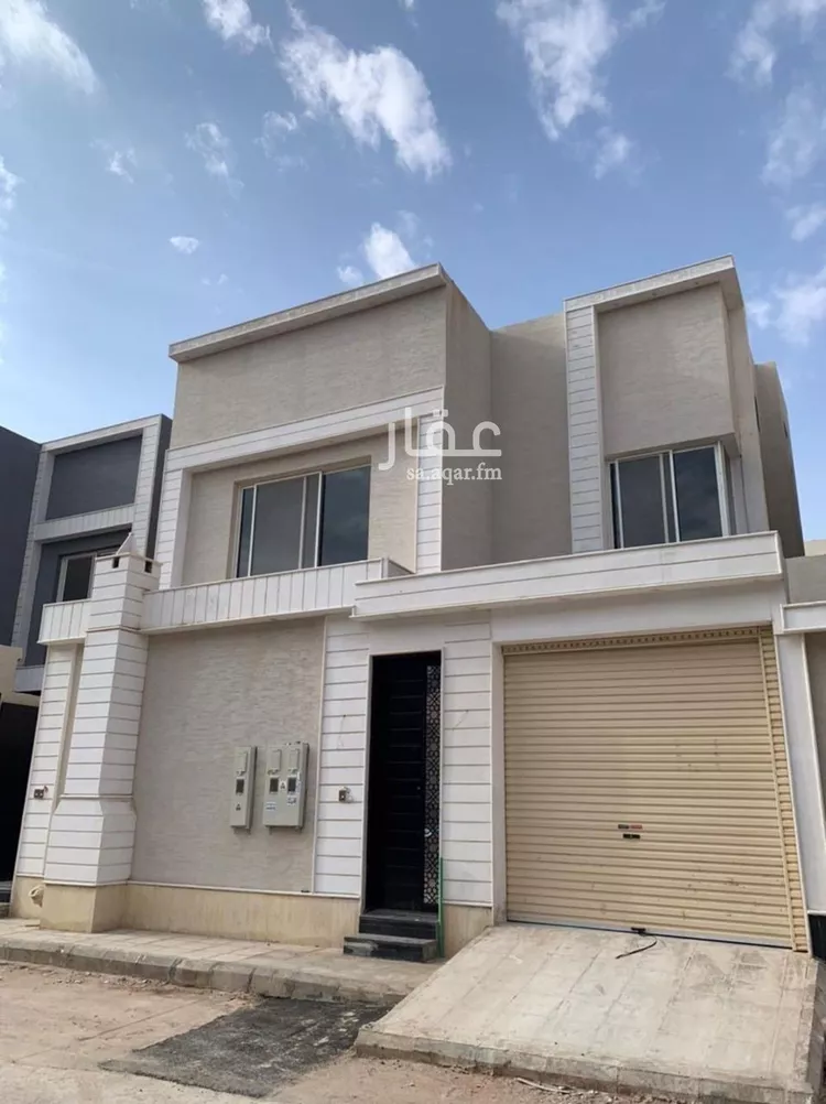 فيلا للإيجار في شارع جبل اللوز, حي الرمال, مدينة الرياض, منطقة الرياض